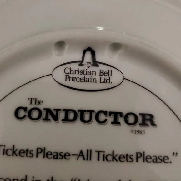 Christian Bell Porcelain Ltd. The Conductor Train Plate T. XARAS Men Collection - Picture 6 of 6